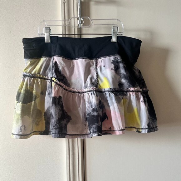 Lululemon Willpower Skort Size 6  Watercolor - Picture 2 of 8